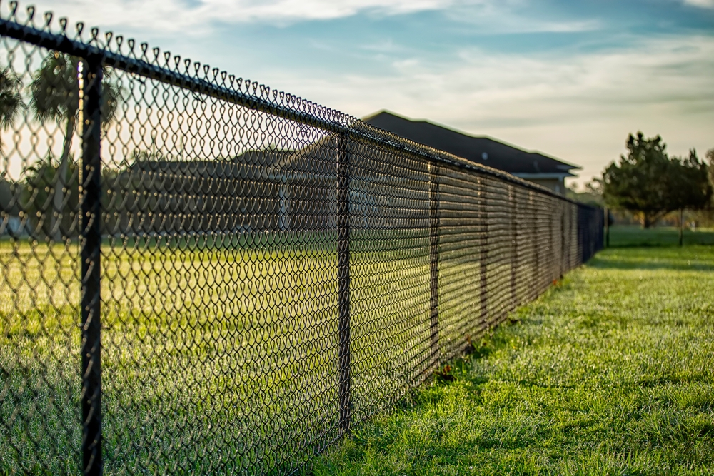 Can Chain Link Fence Be Installed on a Slope? A Practical Guide