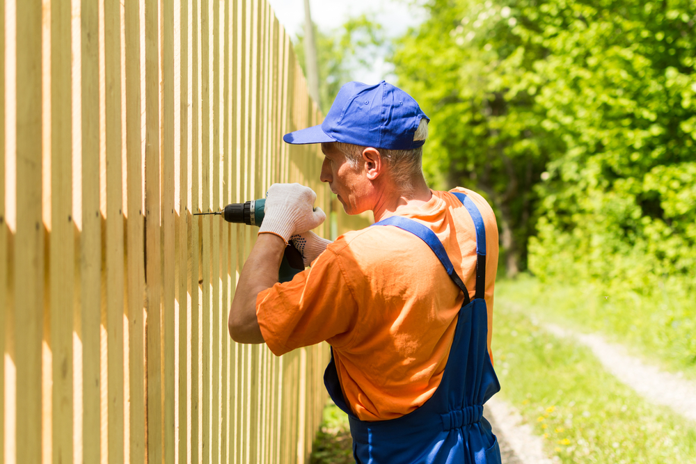 Instant Curb Appeal: Can a Fence Be Installed in One Day?